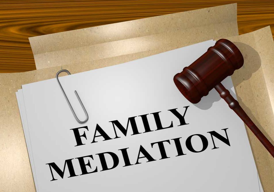 Mediation Image of a folder entitled Family Mediation, with a gavel, depicting the concept of mediation in divorce.